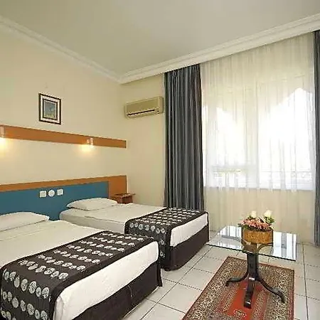 Aska Kleopatra 3* Alanya