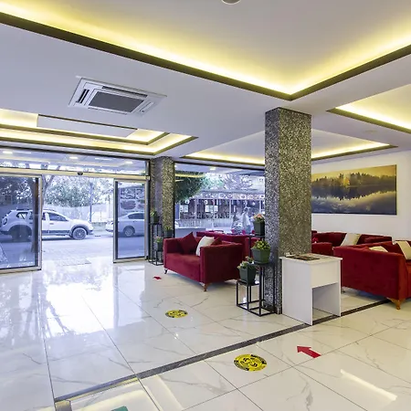 Aska Kleopatra Otel