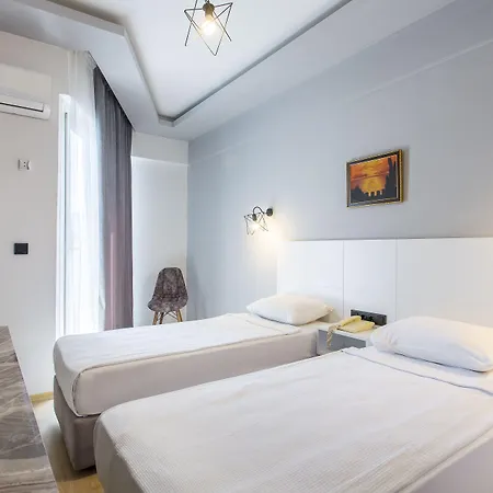 Hotell Aska Kleopatra 3*