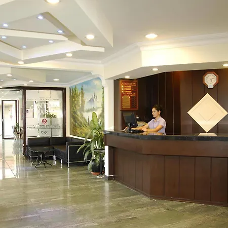 Aska Kleopatra Отель