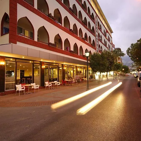 Aska Kleopatra Beste Hotel 3*