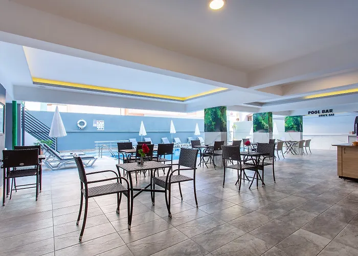 Hotel Aska Kleopatra 3*