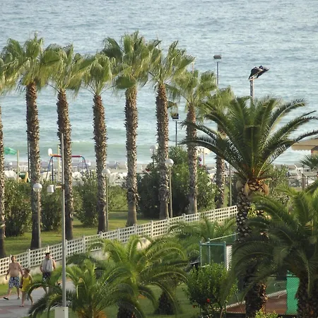 Aska Kleopatra 3* Alanya